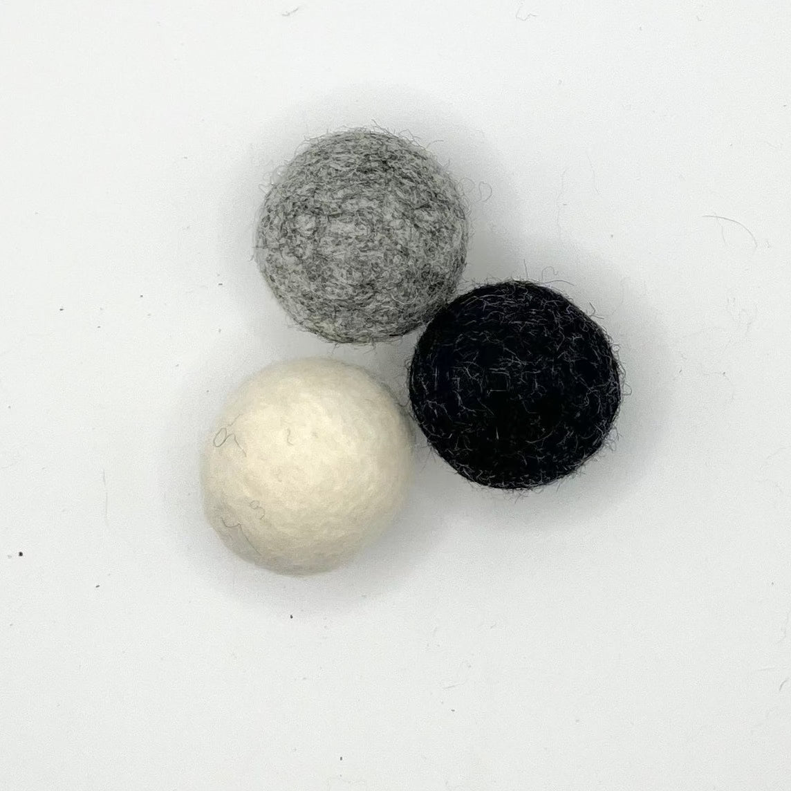 Felt Balls- Set of 3